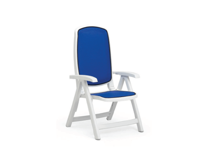 Nardi Delta Folding Adjustable Chair in blue and white