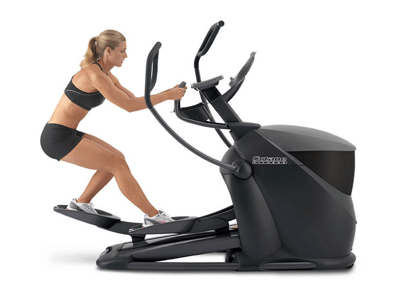 Woman exercising on the Octane Fitness - Pro3700c