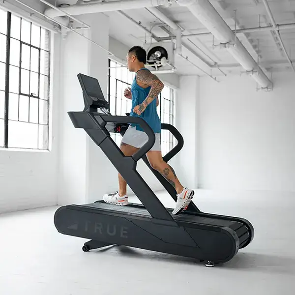 Read more about the article Treadmill Conversion: Matching Your Indoor Run to the Great Outdoors